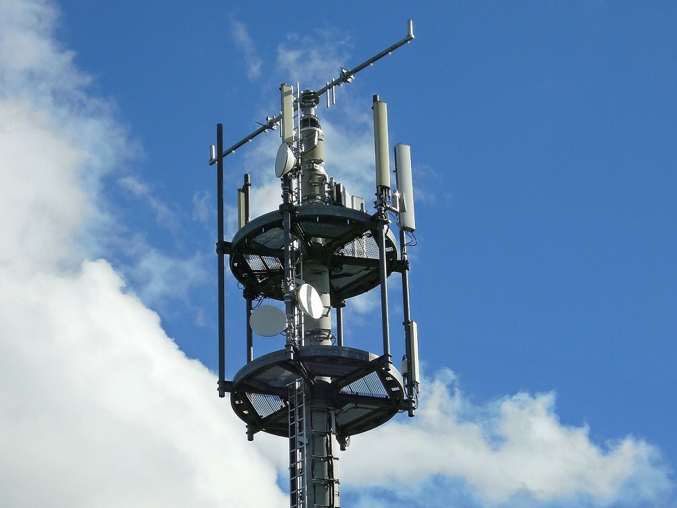 Everything You Need To Know About Cell Tower Leases