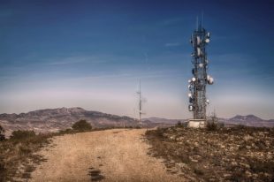 Top 5 Tips While Negotiating a Cell Tower Lease
